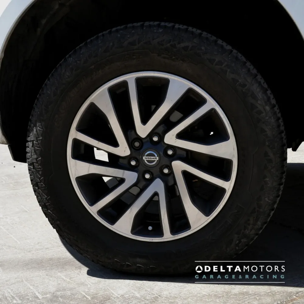 NISSAN NP300 AUT 2019 — Delta Motors