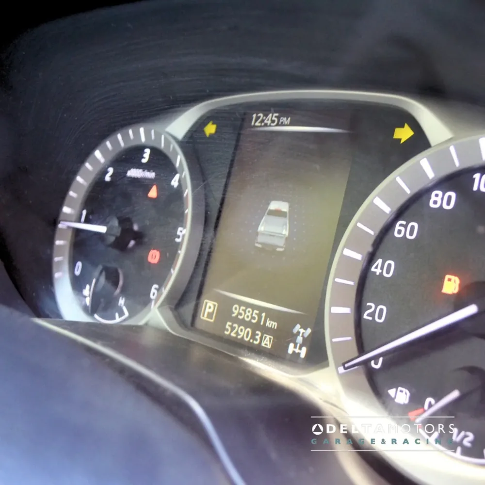 NISSAN NP300 AUT 2019 — Delta Motors