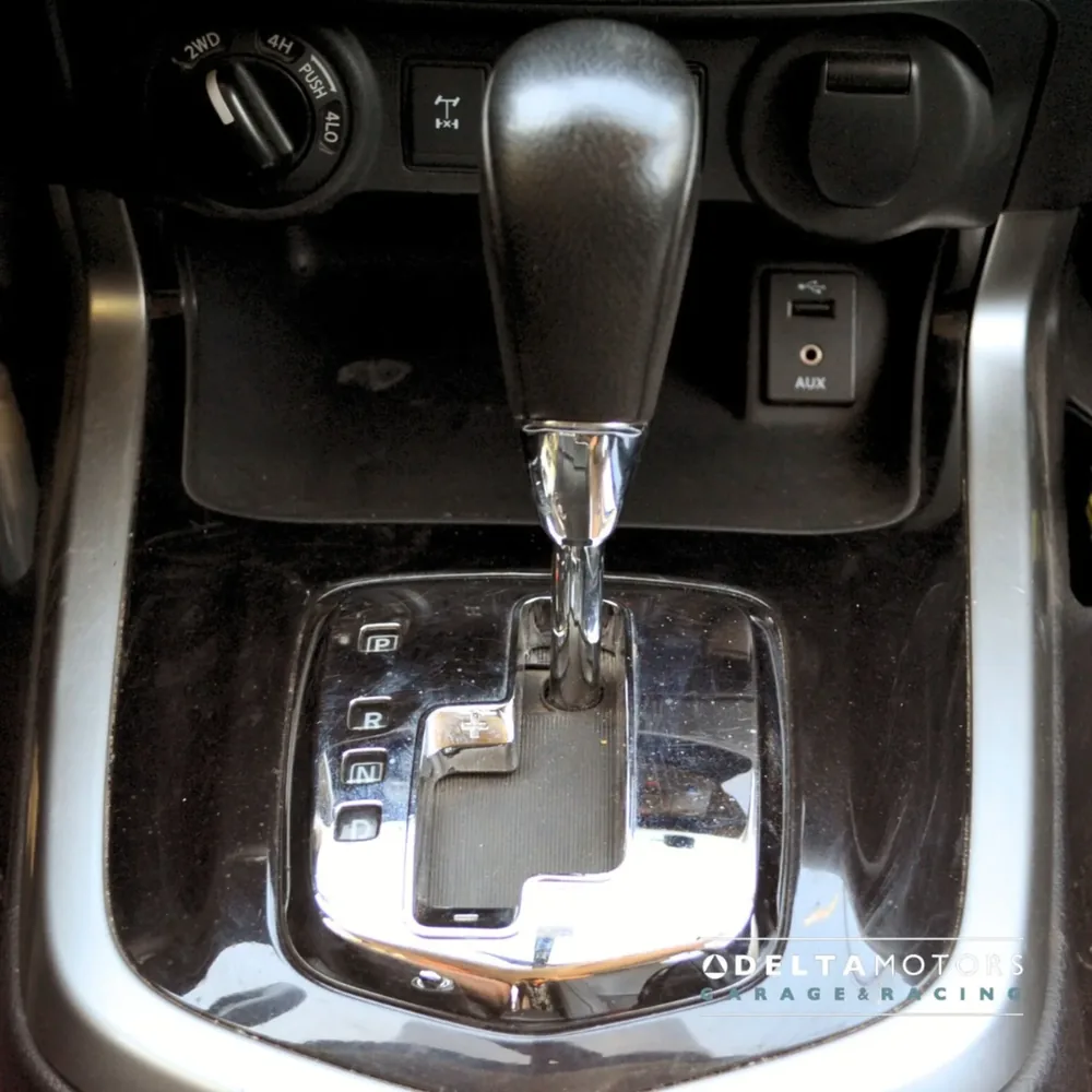 NISSAN NP300 AUT 2019 — Delta Motors