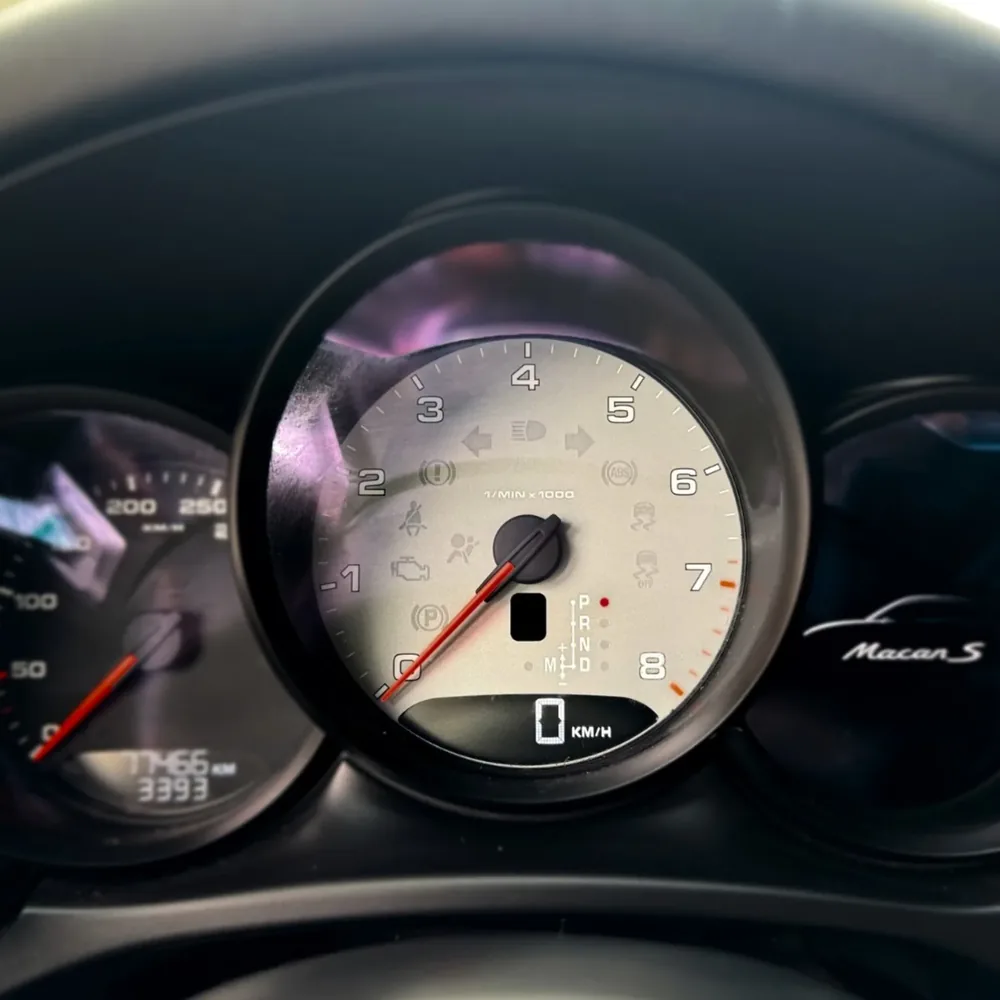 PORSCHE MACAN S 2014 — Delta Motors