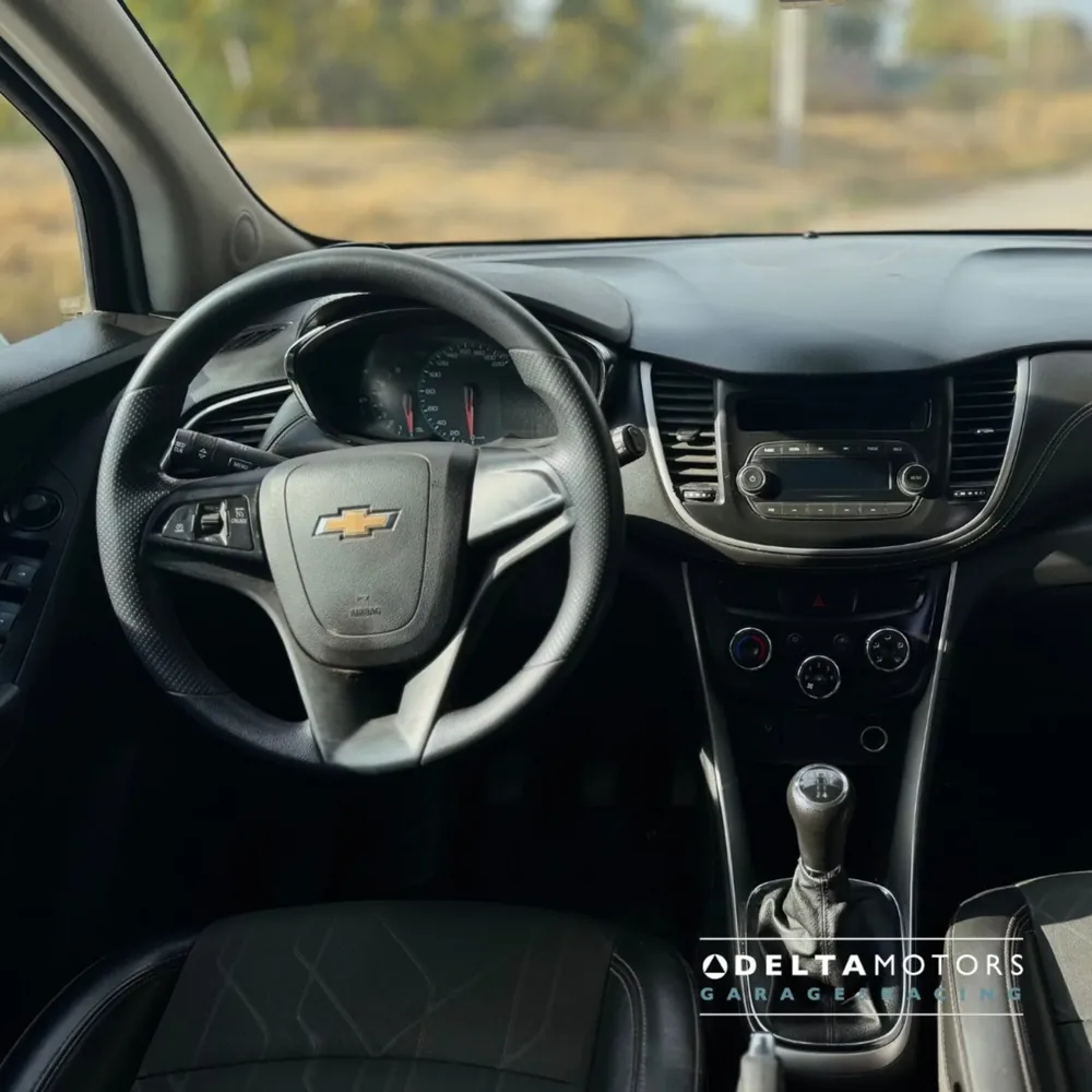 CHEVROLET TRACKER II LS 1.8 2018 — Delta Motors