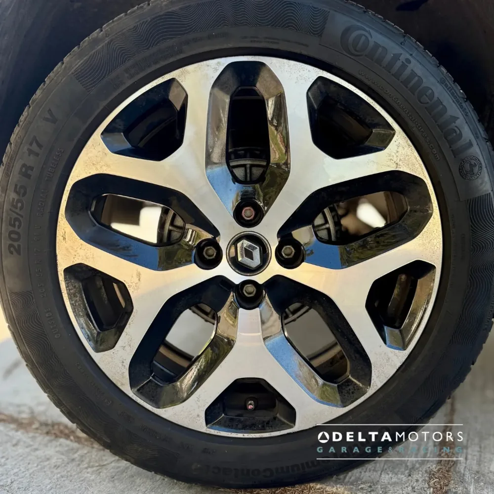 RENAULT NEW CAPTUR AUTOMATICO 2018 — Delta Motors