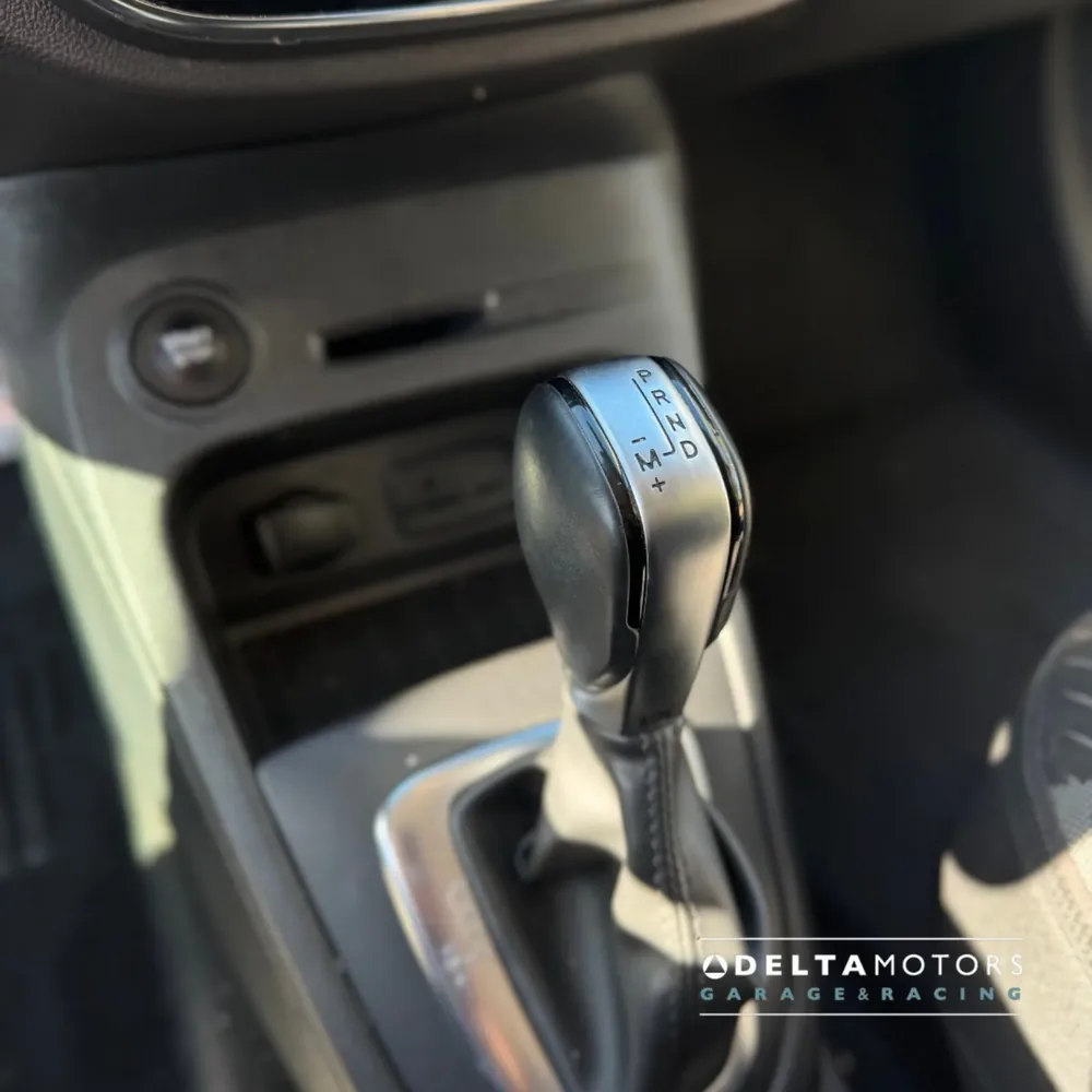 RENAULT NEW CAPTUR AUTOMATICO 2018 — Delta Motors