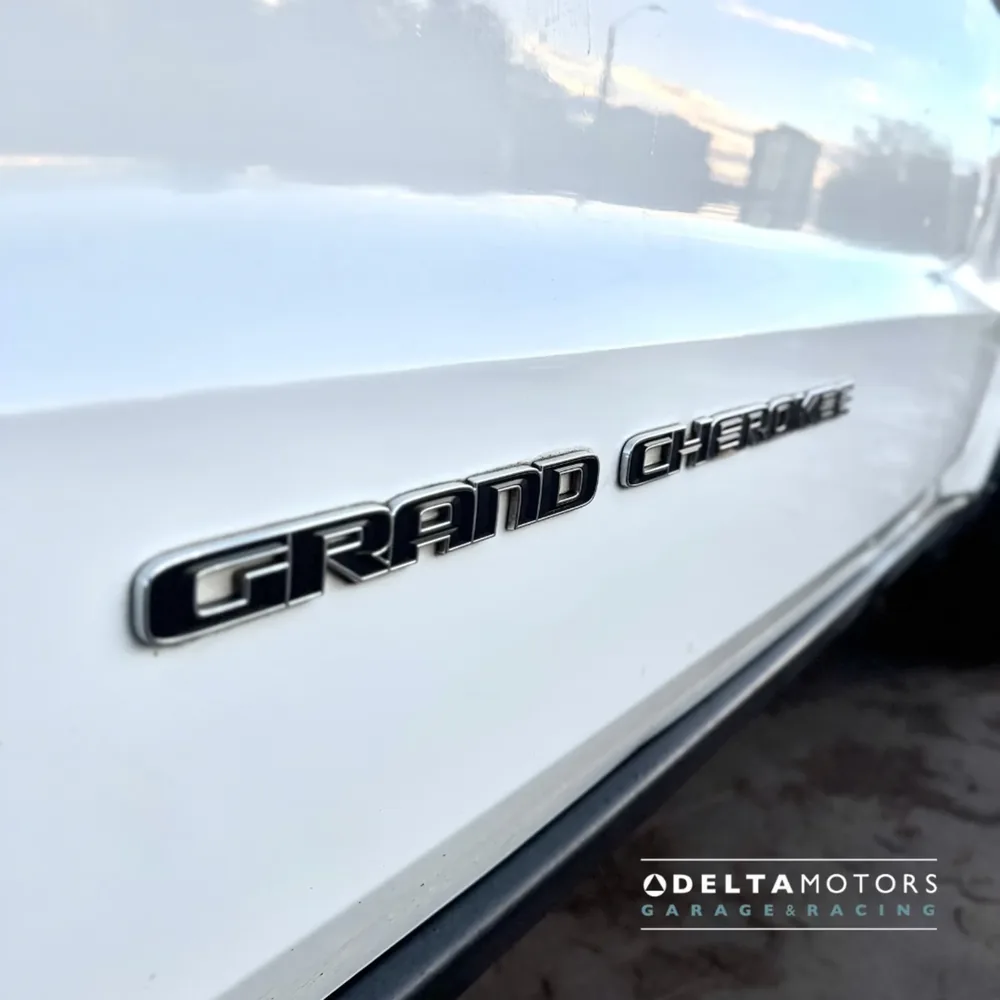 JEEP GRAND CHEROKEE LAREDO 2019 — Delta Motors
