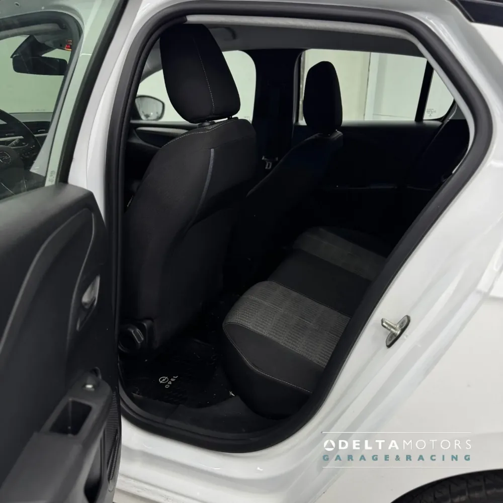OPEL CORSA MT5 1.2 2022 — Delta Motors
