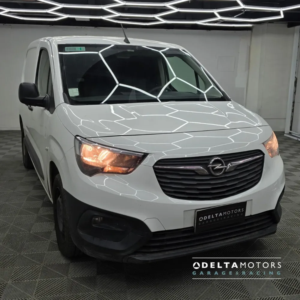 OPEL COMBO 1.6 HDI 2022 — Delta Motors