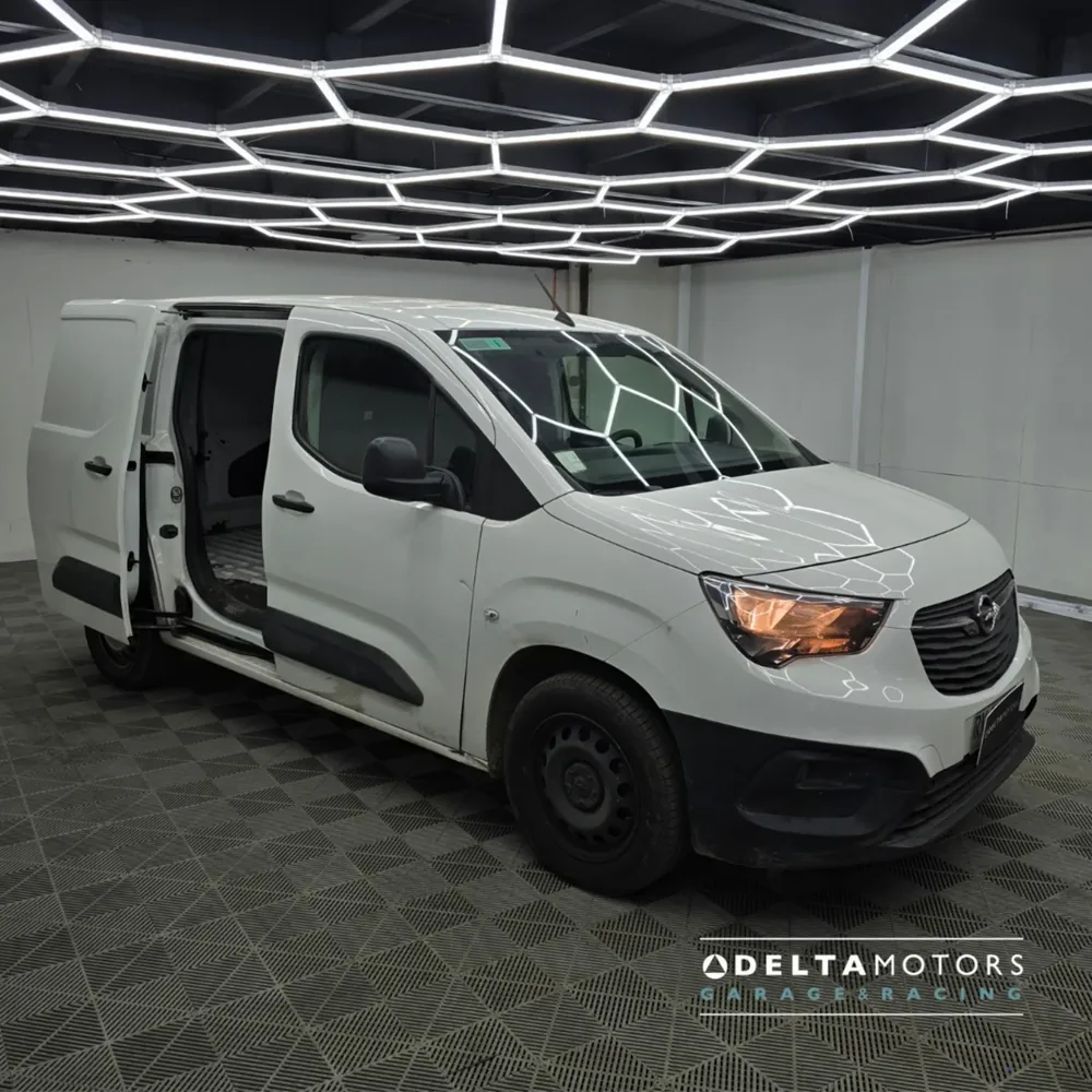OPEL COMBO 1.6 HDI 2022 — Delta Motors
