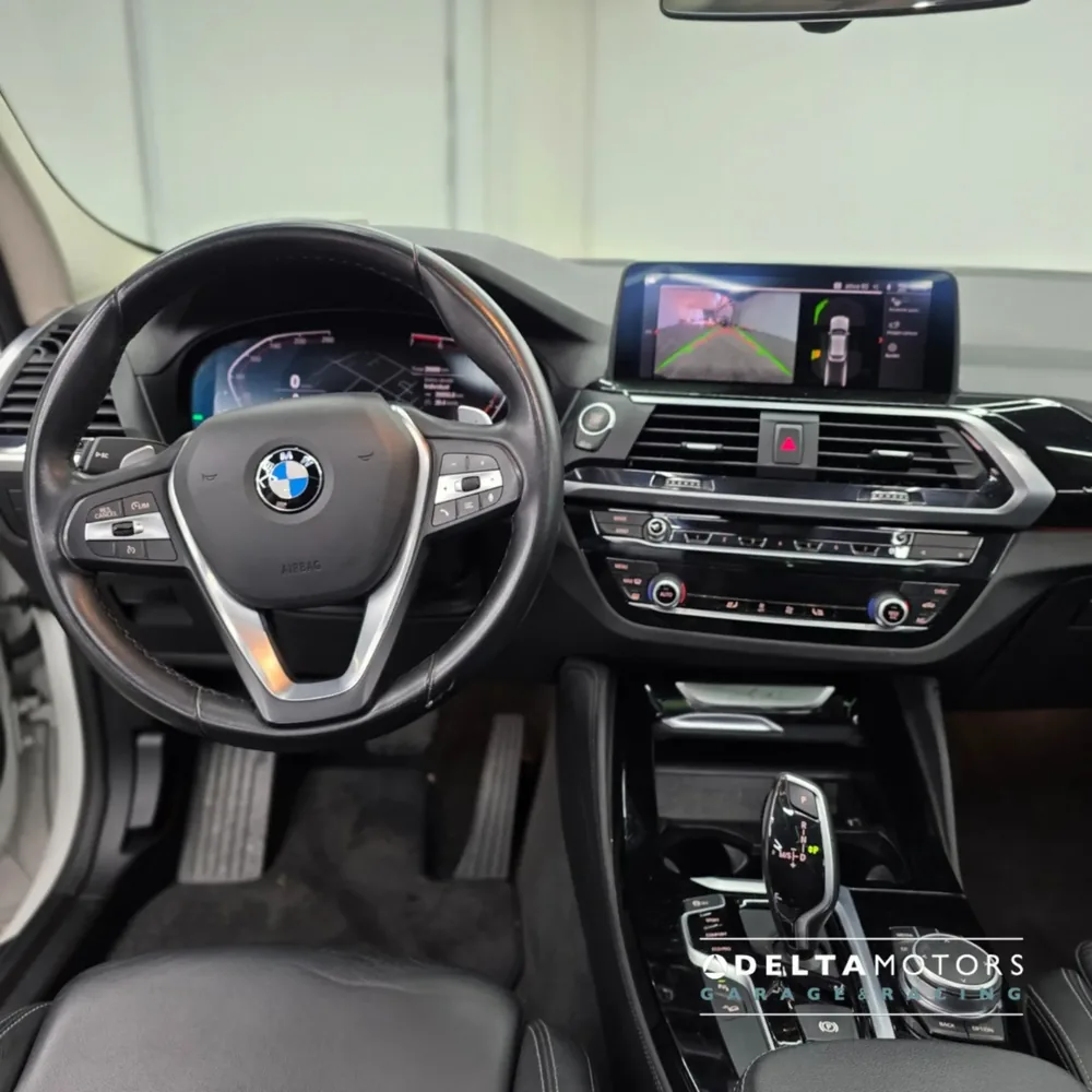 BMW X4 xDrive20i 2021 — Delta Motors