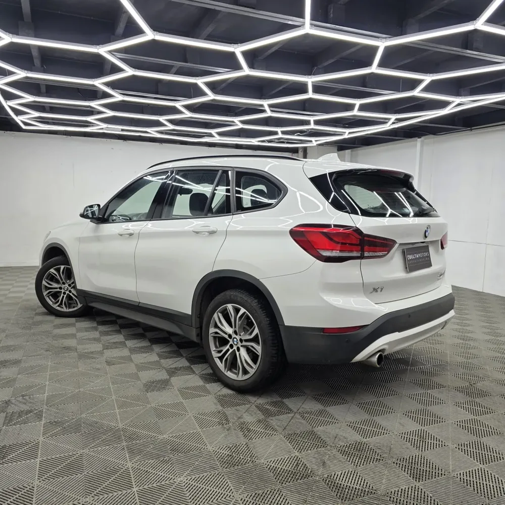 BMW X1 2022 — Delta Motors