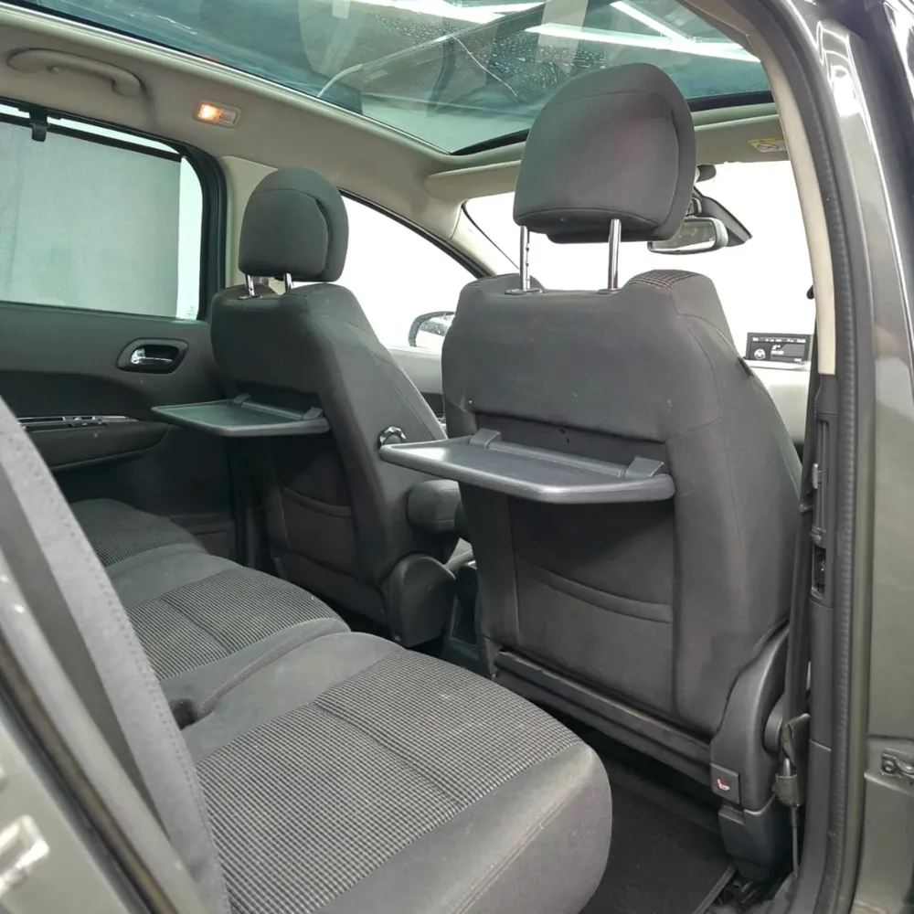 PEUGEOT 5008 AUT 2.0 ALLURE 2015 — Delta Motors