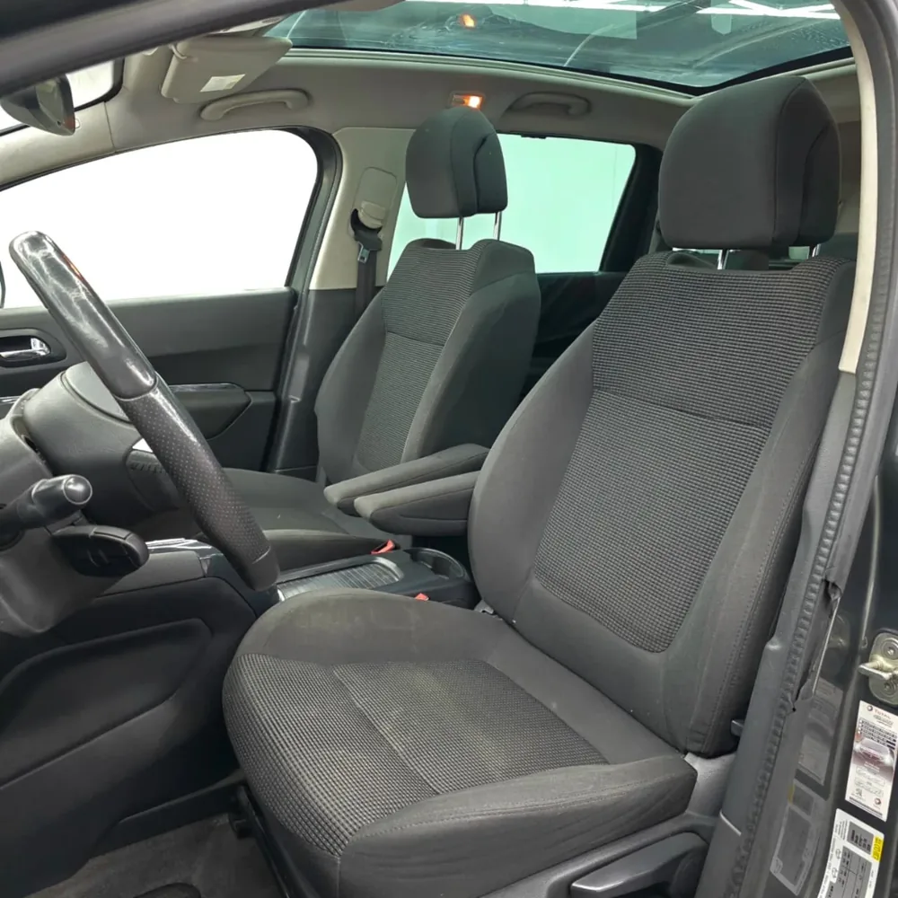 PEUGEOT 5008 AUT 2.0 ALLURE 2015 — Delta Motors