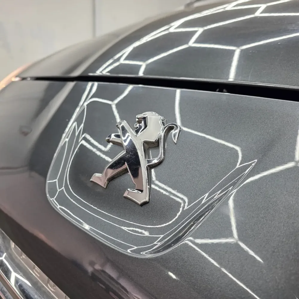PEUGEOT 5008 AUT 2.0 ALLURE 2015 — Delta Motors