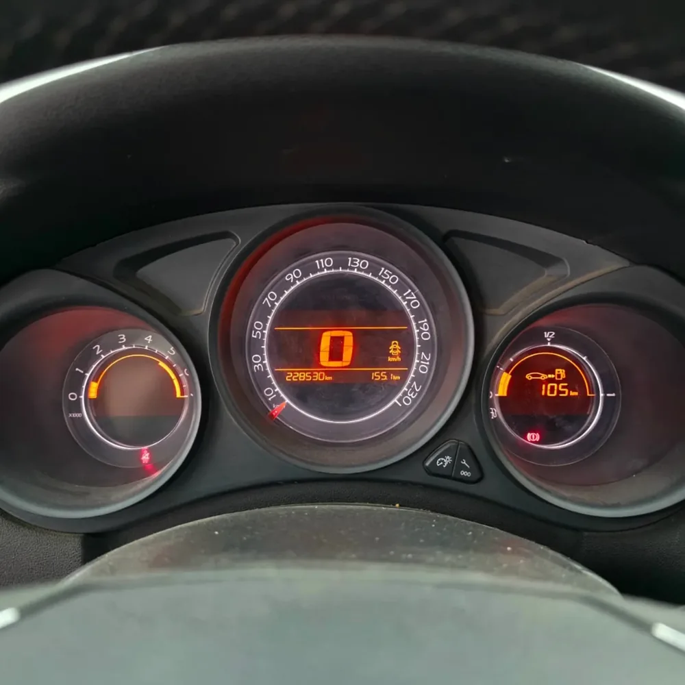 CITROEN C4 HDI 2014 — Delta Motors
