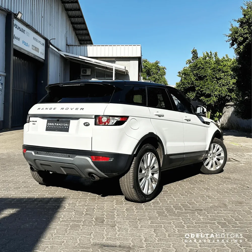 Range Rover Evoque 2015 — Delta Motors