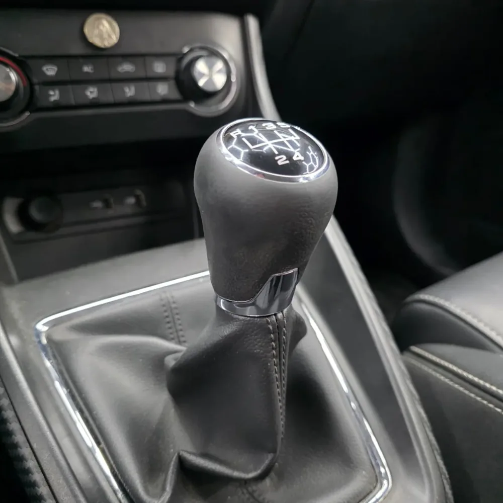 MG ZS 1.5 MT 2021 — Delta Motors