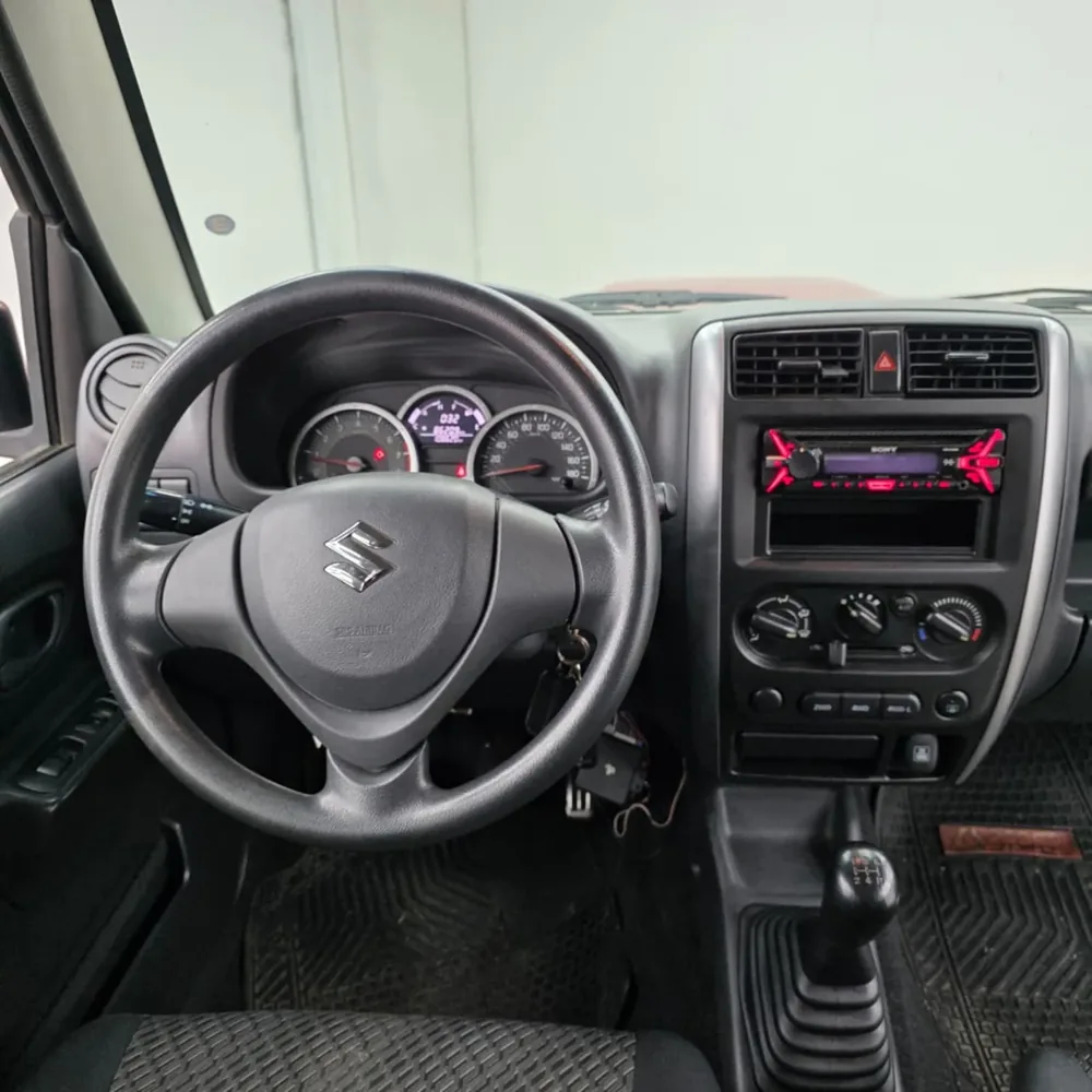 SUZUKI JIMNY JLX 4X4 2015 — Delta Motors