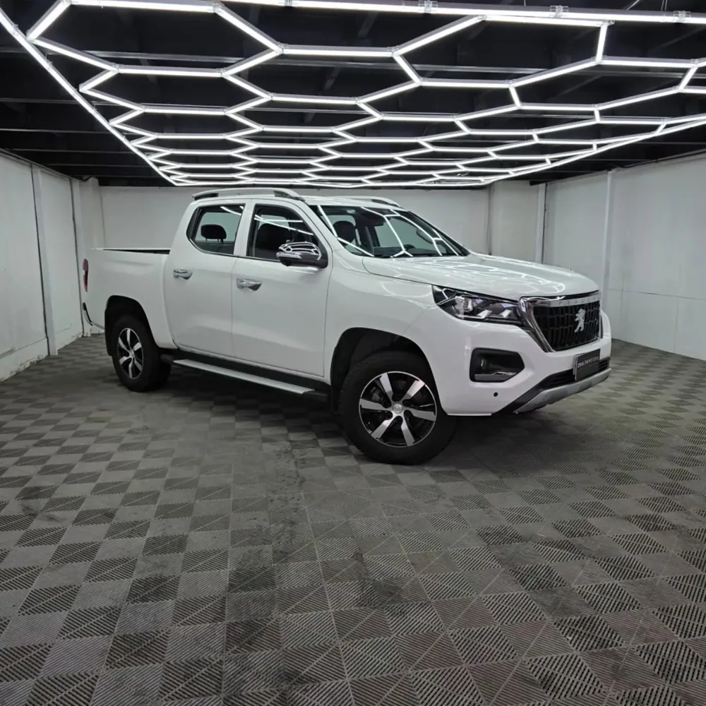 Peugeot Landtrek 2023 Facturable — Delta Motors