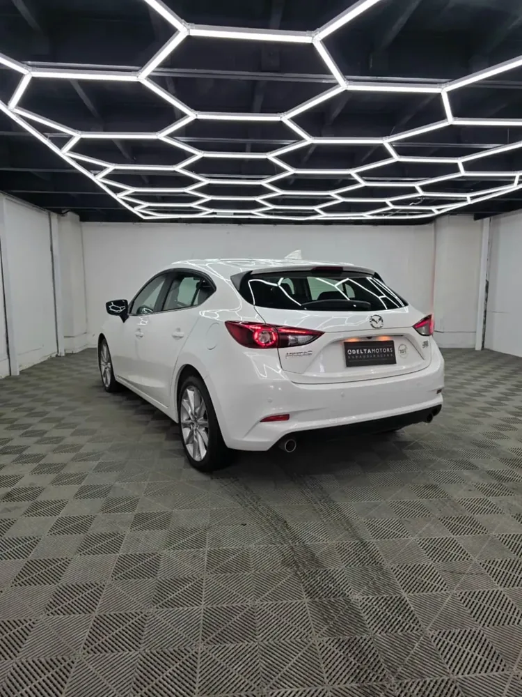 MAZDA 3 2.5 2019 — Delta Motors