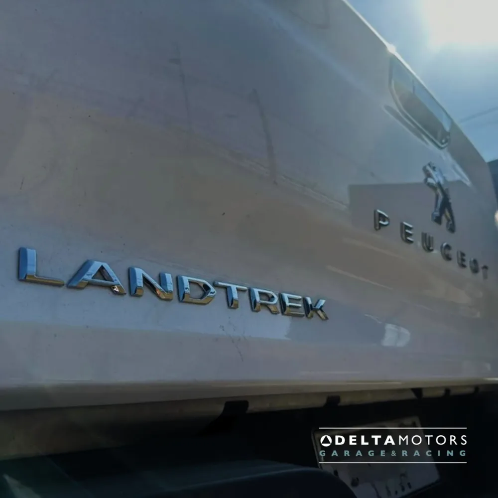 Peugeot Landtrek BlueH 2024 — Delta Motors