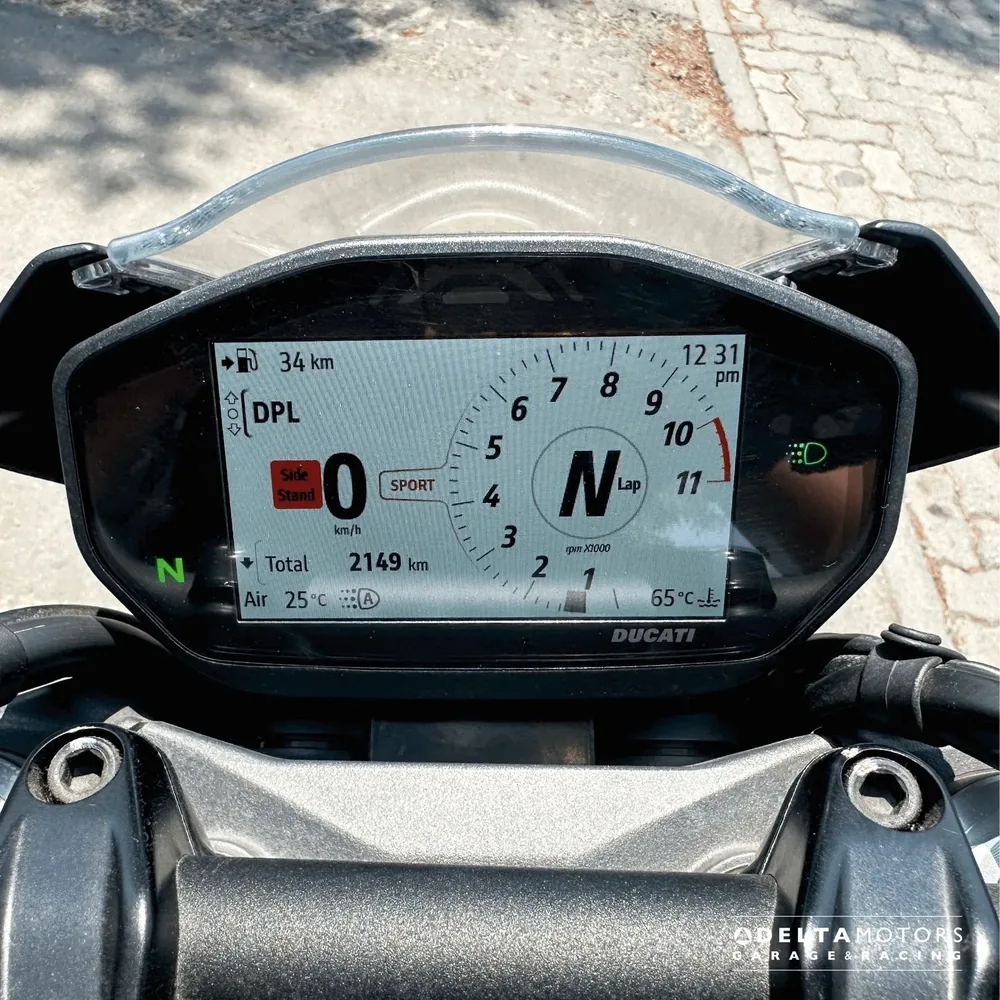Ducati Monster 2022 — Delta Motors